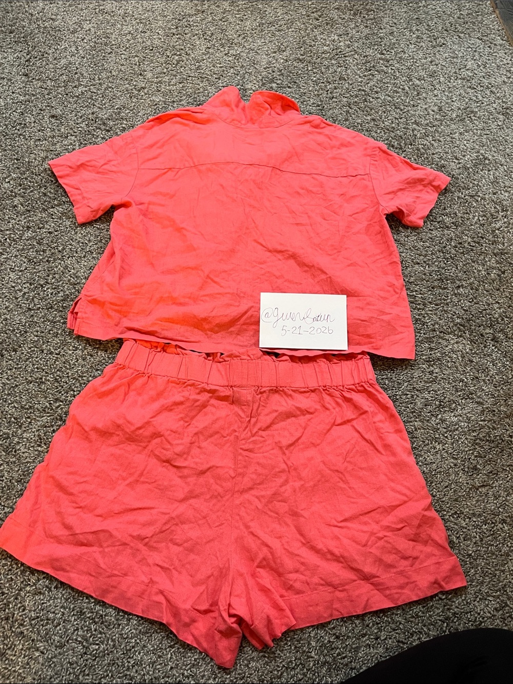 Pink Linen Set - Picture 2 of 9